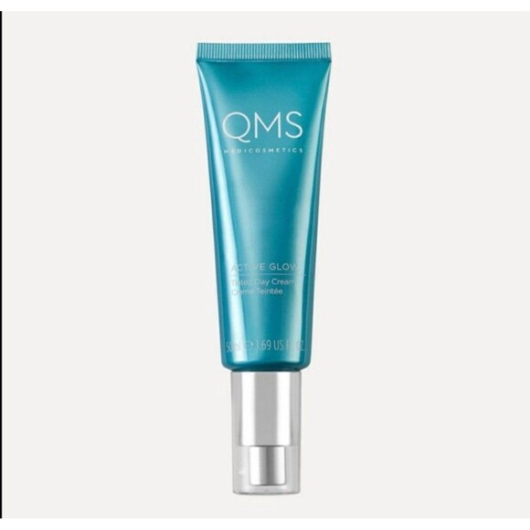 QMS Medicosmetics Active Glow Tinted Day Cream - Picture 2 of 4